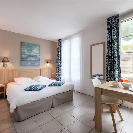 Lejlighedshotel Odalys Reve D'ile 4*