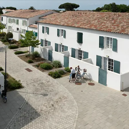 Odalys Reve D'ile Aparthotel 4*