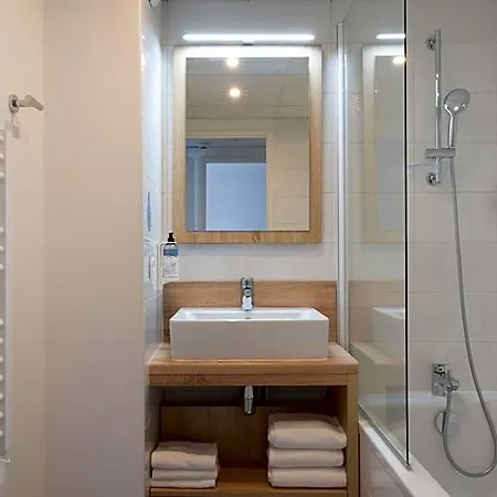 Apartmanhotel Odalys Reve D'ile 4*